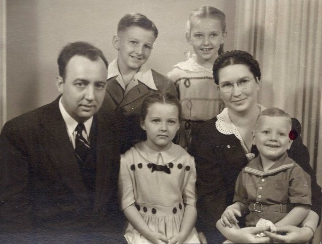 Family 1945